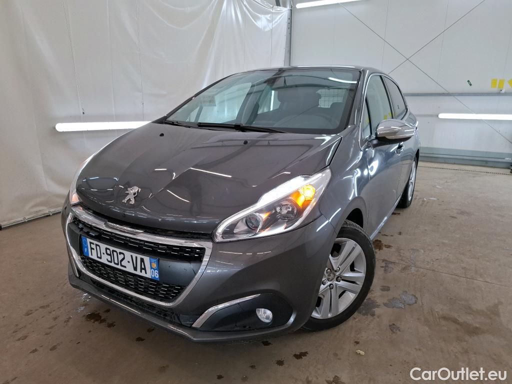 Peugeot  208  Allure Business 1.2 PureTech 110CV BVM6 E6dT #1