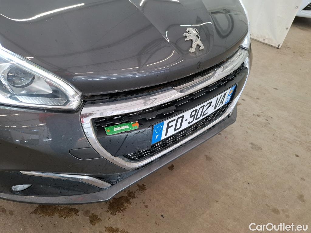 Peugeot  208  Allure Business 1.2 PureTech 110CV BVM6 E6dT #13