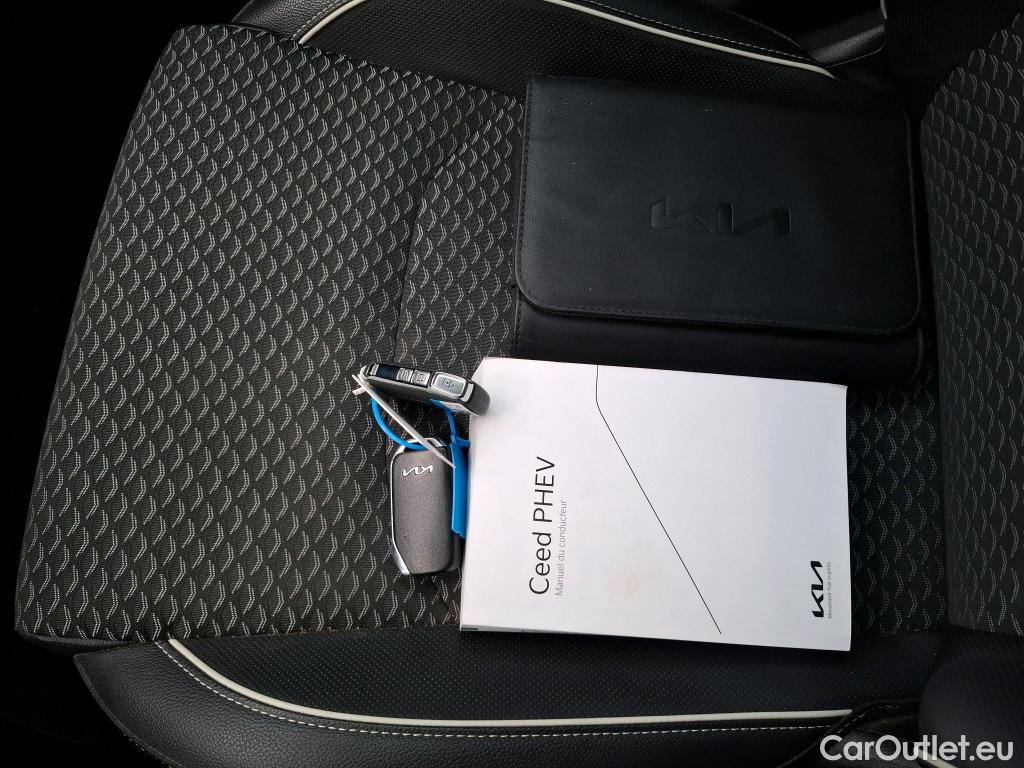 KIA  XCeed  Plug-in Hybrid Active 1.6 140CV BVA6 E6d #13
