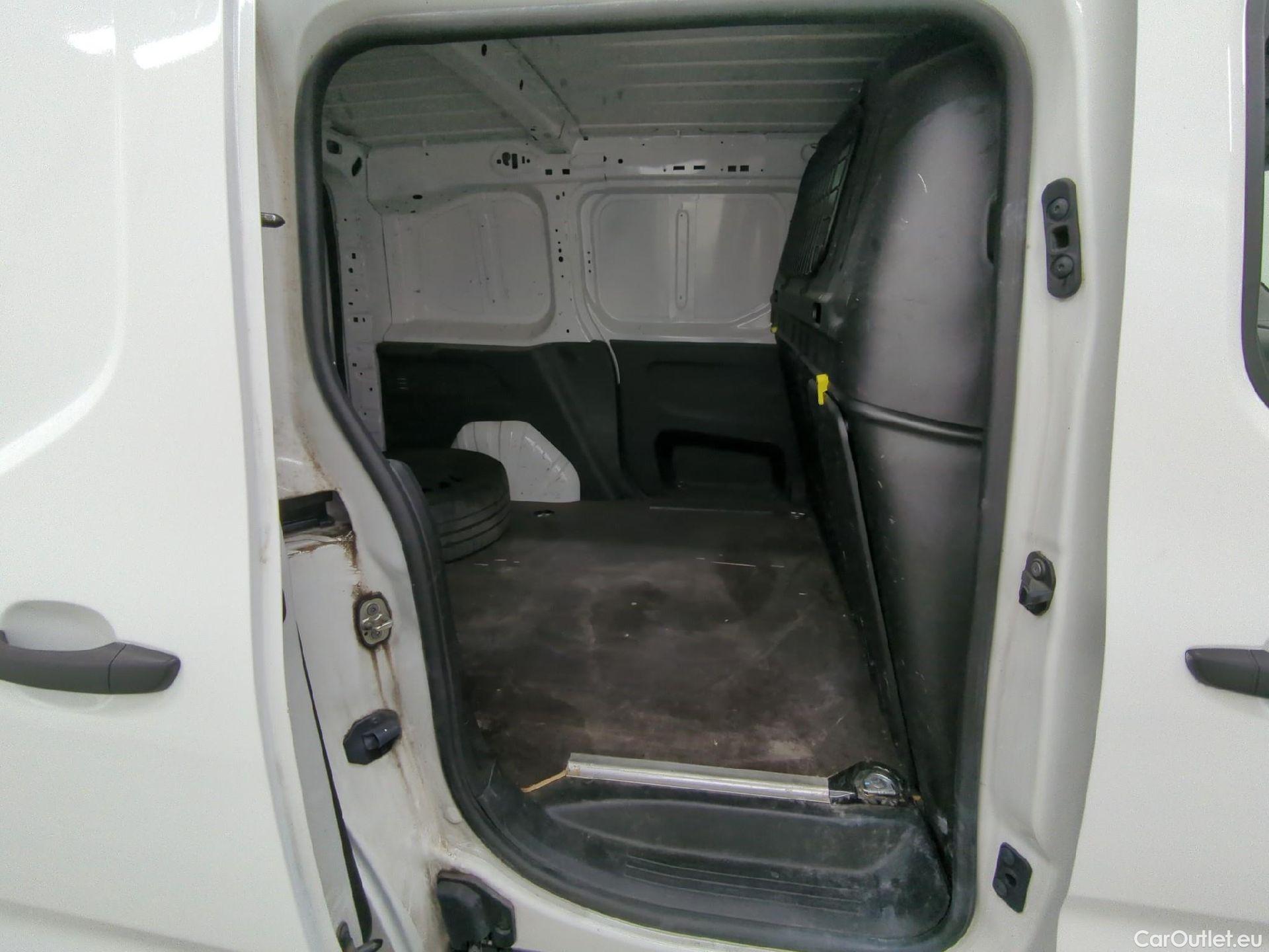 Toyota  Proace TOYOTA  City / 2019 / 4P / Fourgonnette 1.5 Medium 100 D-4D Business #11