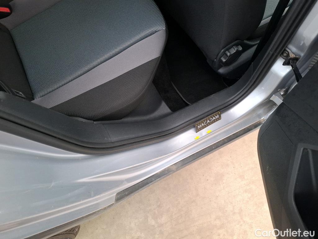 Seat  Arona  Style 1.0 TSI 95CV BVM5 E6dT #7