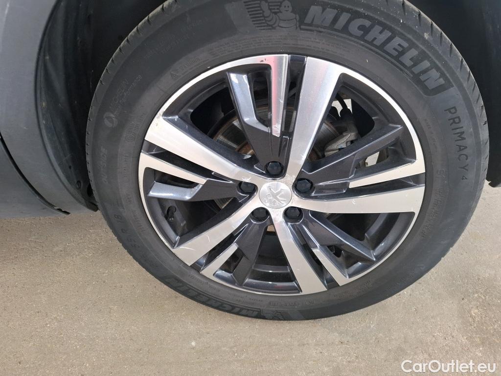  Peugeot  5008  Allure 1.5 HDi 130CV BVA8 E6d #2