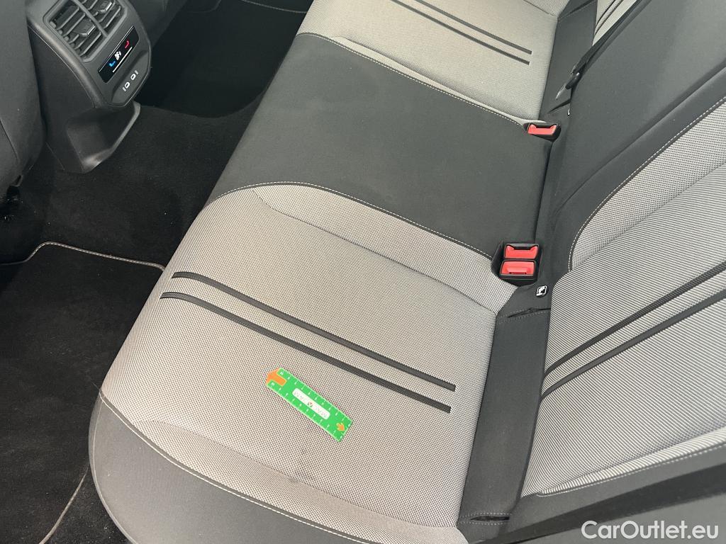 Seat  Leon  Business 1.0 TSI 110CV BVM6 E6d #10