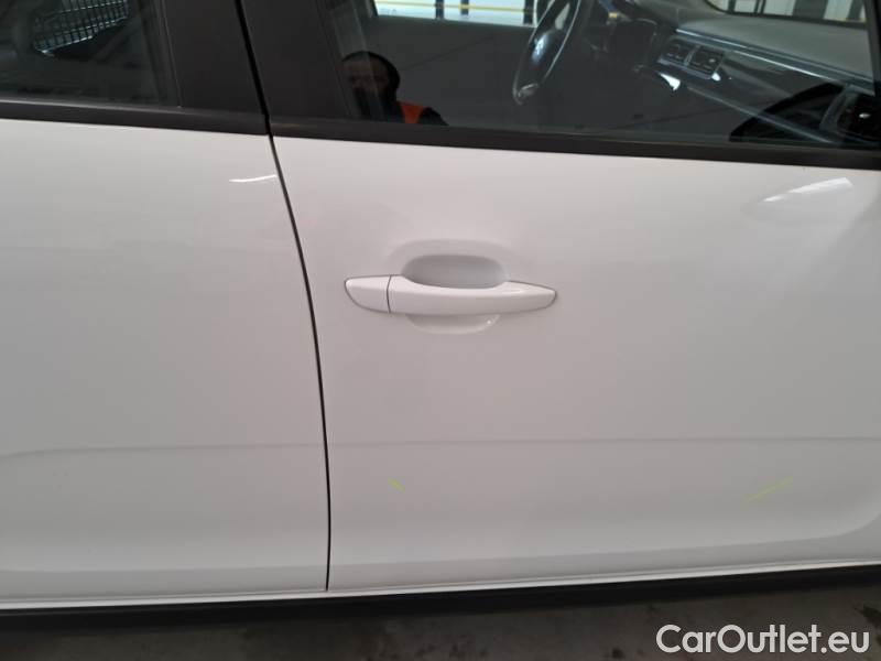 Citroen  C3 CITROEN  / 2020 / 5P / BERLINA BLUEHDI 100 SeS FEEL VAN #41