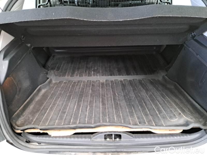 Citroen  C3 CITROEN  / 2020 / 5P / BERLINA BLUEHDI 100 SeS FEEL VAN #113