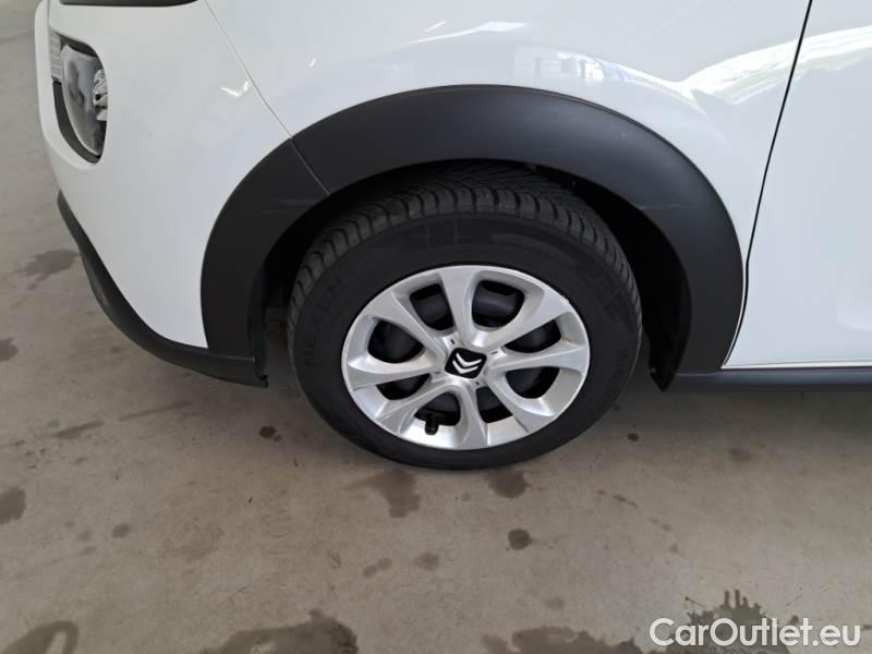 Citroen  C3 CITROEN  / 2020 / 5P / BERLINA BLUEHDI 100 SeS FEEL VAN #97