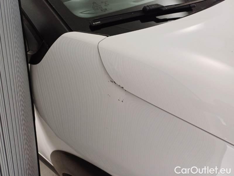 Citroen  C3 CITROEN  / 2016 / 5P / BERLINA BLUEHDI 100 SeS FEEL VAN #34
