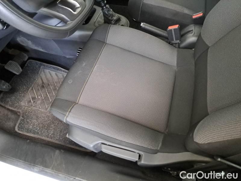 Citroen  C3 CITROEN  / 2020 / 5P / BERLINA BLUEHDI 100 SeS FEEL VAN #135