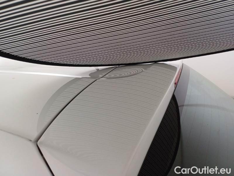Citroen  C3 CITROEN  / 2016 / 5P / BERLINA BLUEHDI 100 SeS FEEL VAN #25