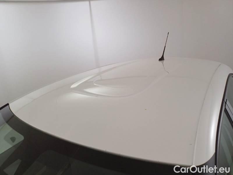 Citroen  C3 CITROEN  / 2016 / 5P / BERLINA BLUEHDI 100 SeS FEEL VAN #20