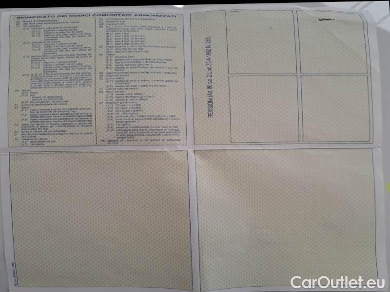 Citroen  C3 CITROEN  / 2020 / 5P / BERLINA BLUEHDI 100 SeS FEEL VAN #142