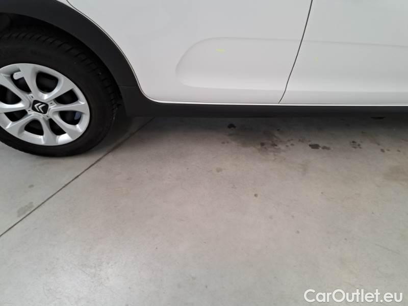 Citroen  C3 CITROEN  / 2020 / 5P / BERLINA BLUEHDI 100 SeS FEEL VAN #47