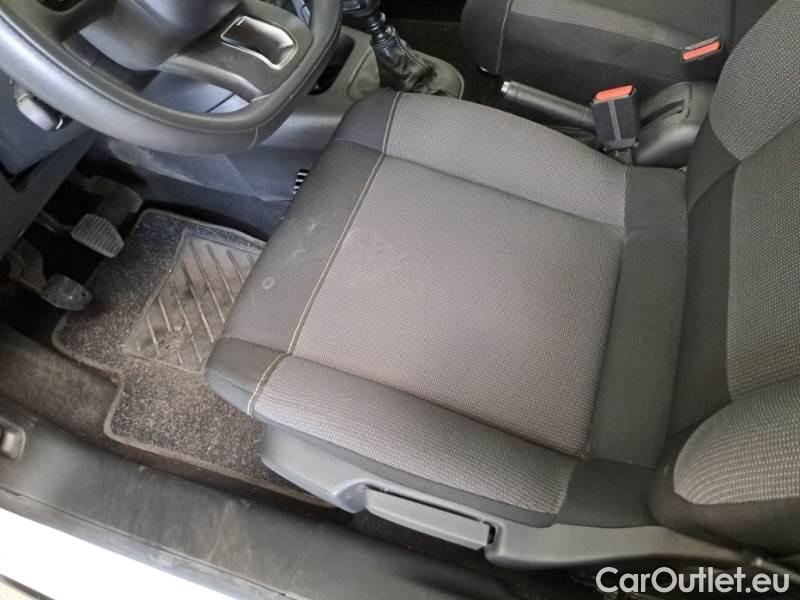 Citroen  C3 CITROEN  / 2020 / 5P / BERLINA BLUEHDI 100 SeS FEEL VAN #12