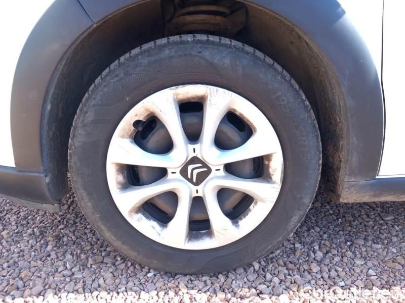 Citroen  C3 CITROEN  / 2016 / 5P / BERLINA BLUEHDI 75 BUSINESS COMBI #20