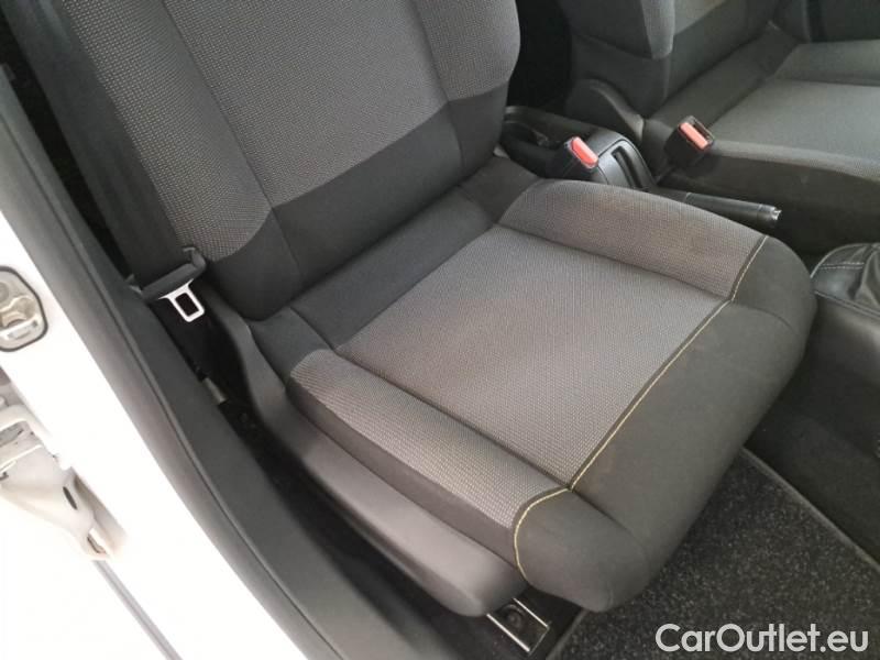Citroen  C3 CITROEN  / 2020 / 5P / BERLINA BLUEHDI 100 SeS FEEL VAN #14