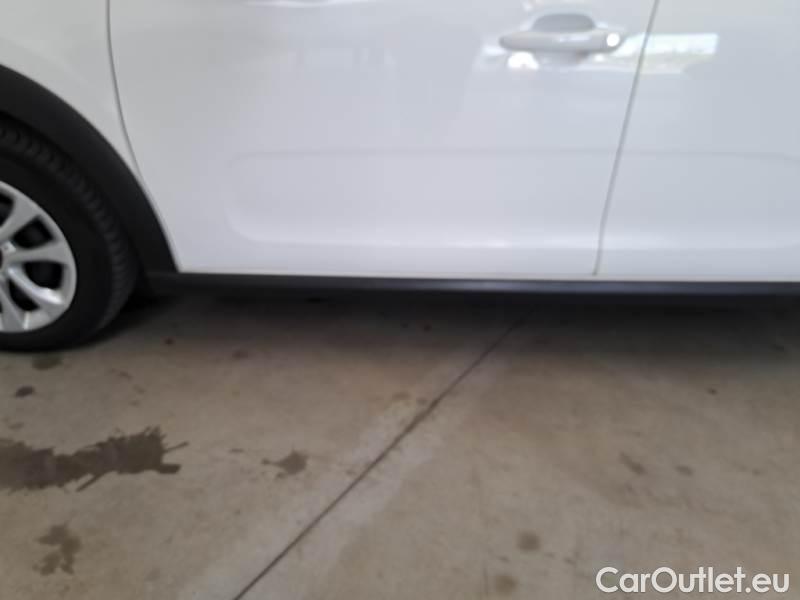 Citroen  C3 CITROEN  / 2020 / 5P / BERLINA BLUEHDI 100 SeS FEEL VAN #81