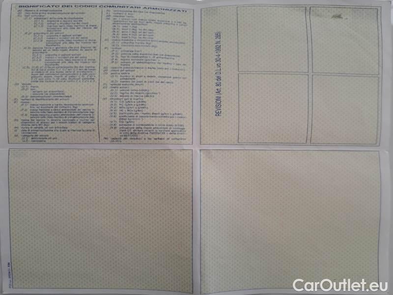 Citroen  C3 CITROEN  / 2020 / 5P / BERLINA BLUEHDI 100 SeS FEEL VAN #141