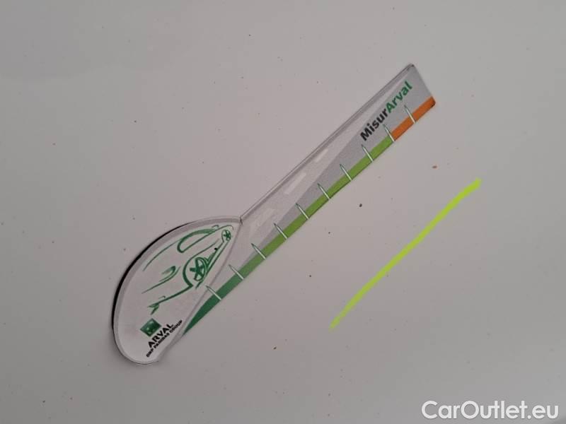 Citroen  C3 CITROEN  / 2020 / 5P / BERLINA BLUEHDI 100 SeS FEEL VAN #40