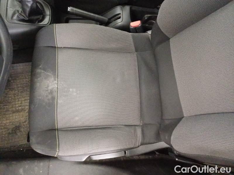 Citroen  C3 CITROEN  / 2016 / 5P / BERLINA BLUEHDI 100 SeS FEEL VAN #12