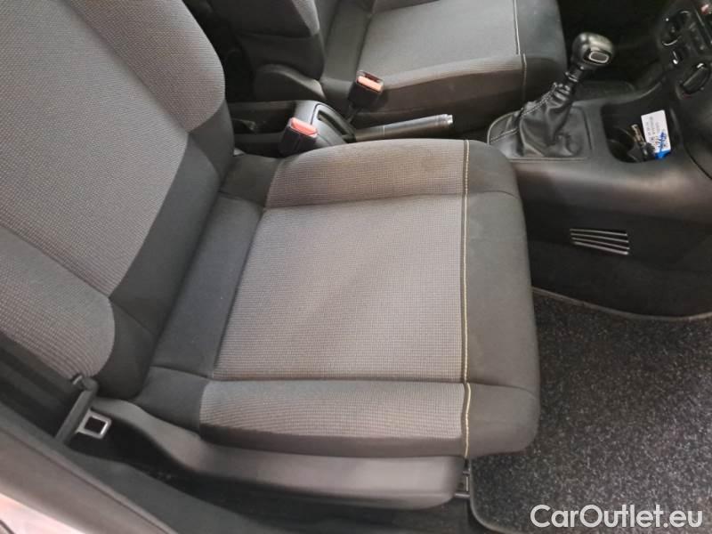 Citroen  C3 CITROEN  / 2020 / 5P / BERLINA BLUEHDI 100 SeS FEEL VAN #103