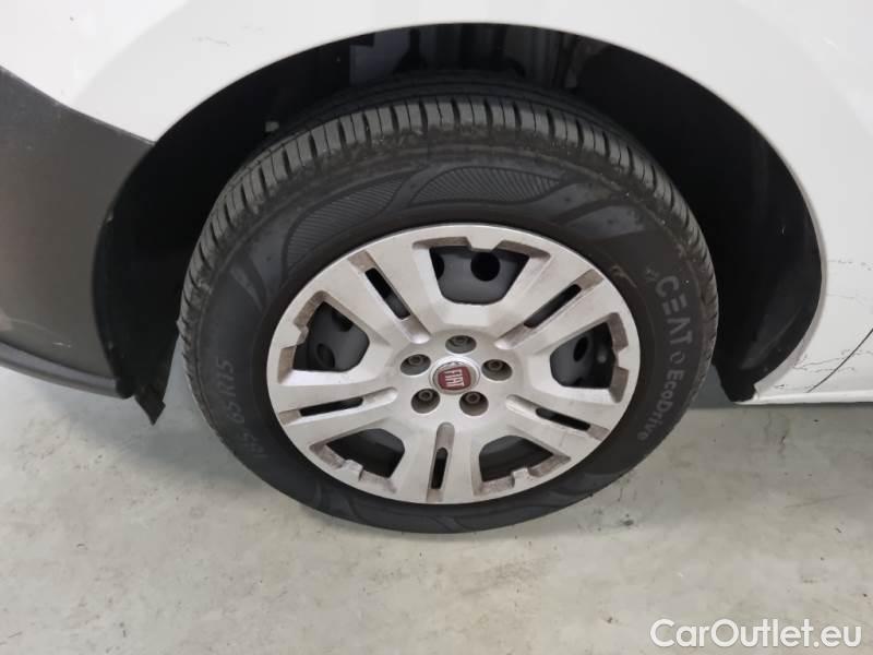 Fiat  Doblo FIAT DOBLÒ CARGO / 2014 / 4P / VETT. FURGONATA CH1 LOUNGE 1.6 MJET 105CV E6D-F SeS #65