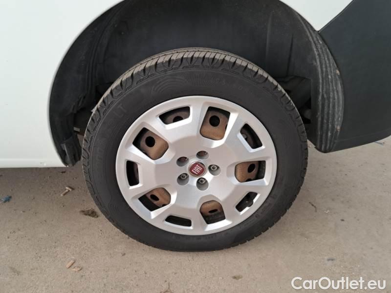 Fiat  Doblo FIAT DOBLÒ CARGO / 2014 / 4P / VETT. FURGONATA MAXI LH1 LOUNGE 1.6 MJET 120CV E6D SeS #17