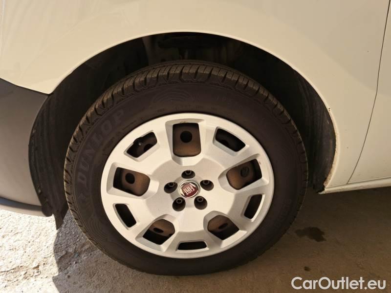 Fiat  Doblo FIAT DOBLÒ CARGO / 2014 / 4P / VETT. FURGONATA MAXI LH1 LOUNGE 1.6 MJET 120CV E6D SeS #18