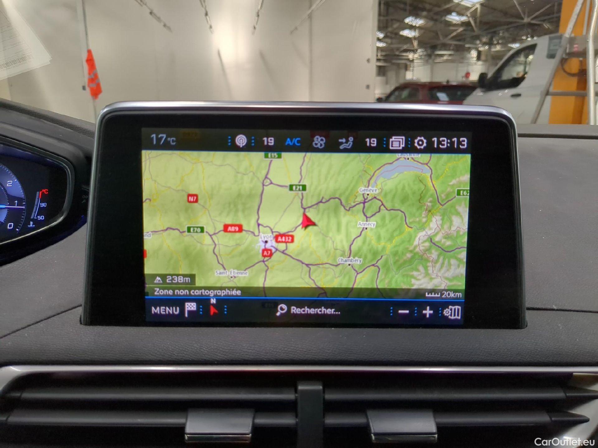 Peugeot  3008  Allure Business 1.2 PureTech 130CV BVM6 E6d #13