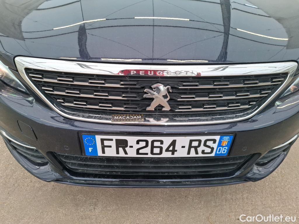 Peugeot  308  Allure 1.2 PureTech 130CV BVA8 E6d #35
