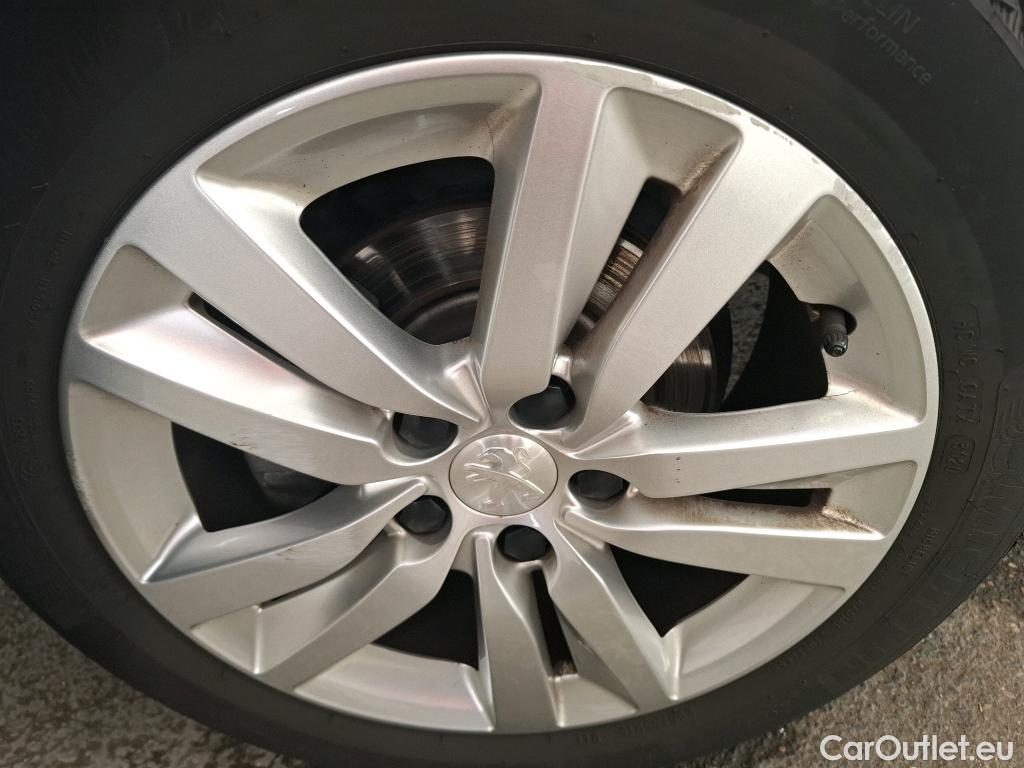 Peugeot  308  Active Business 1.2 PureTech 110CV BVM6 E6d #7