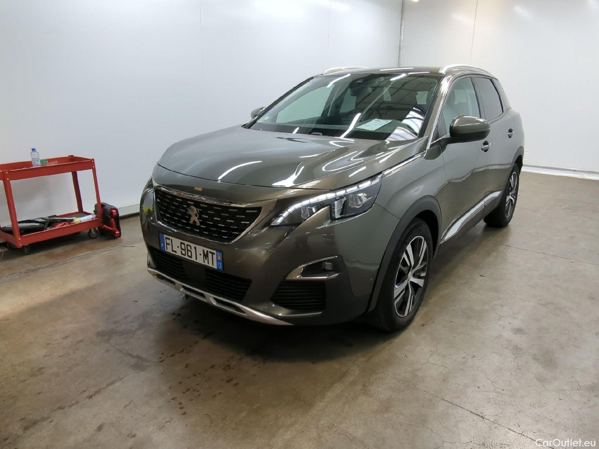 Peugeot  3008  Allure Business 1.2 PureTech 130CV BVM6 E6d #1