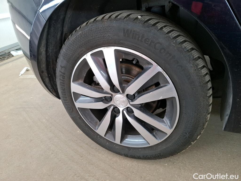 Peugeot  308  Allure 1.2 PureTech 130CV BVA8 E6d #14