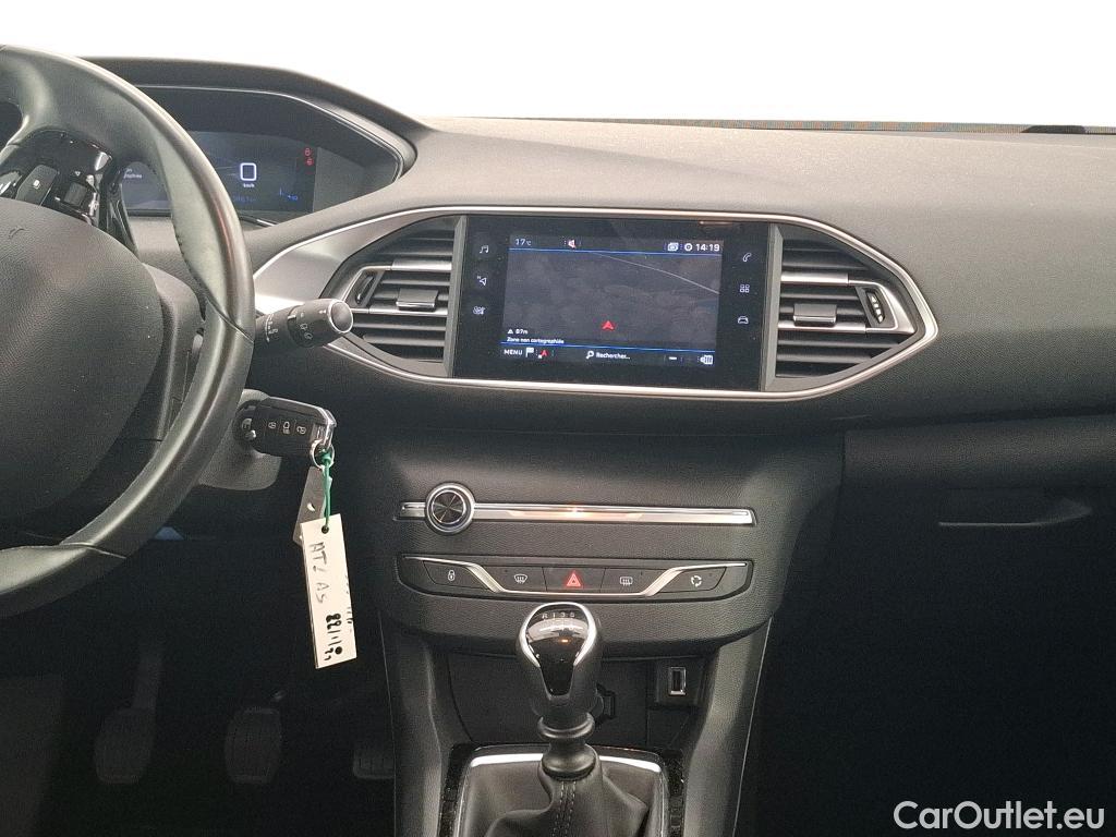 Peugeot  308  Active Business 1.2 PureTech 110CV BVM6 E6d #10