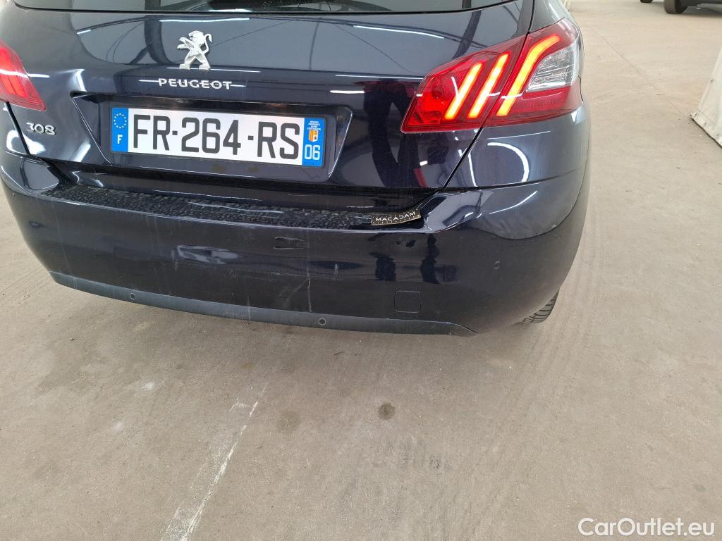Peugeot  308  Allure 1.2 PureTech 130CV BVA8 E6d #1