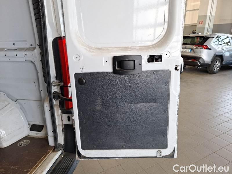 Fiat  Ducato FIAT  / 2014 / 4P / FURGONE 30 CH2 2.3 MULTIJET 120CV E6D-TEMP #103