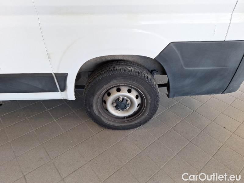 Fiat  Ducato FIAT  / 2014 / 4P / FURGONE 30 CH2 2.3 MULTIJET 120CV E6D-TEMP #86