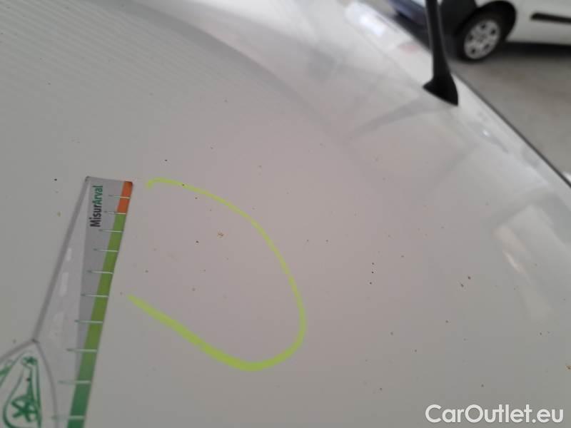 Fiat  Fiorino FIAT  / 2016 / 4P / VETT. FURGONATA 1.3 MULTIJET 95 CV E6D-TEMP SX #22