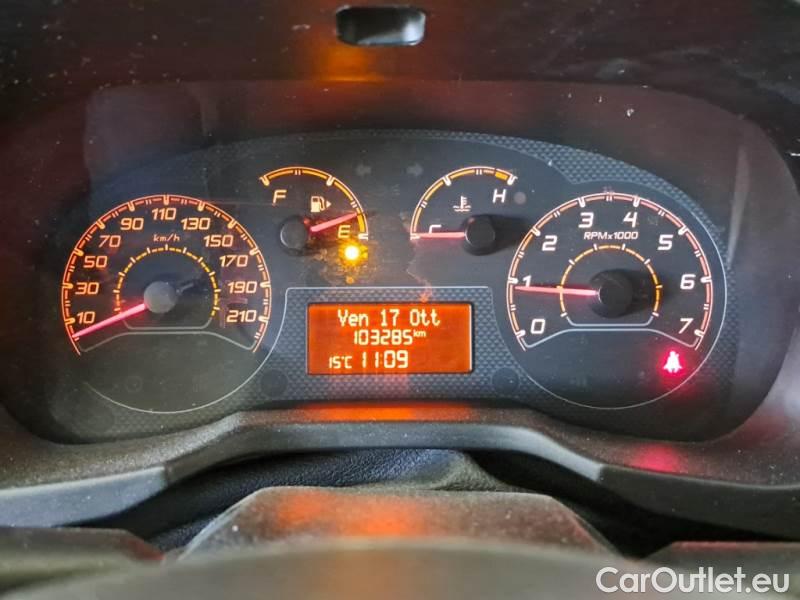 Fiat  Fiorino FIAT  / 2016 / 4P / VETT. FURGONATA 1.3 MULTIJET 95 CV E6D-TEMP SX #4