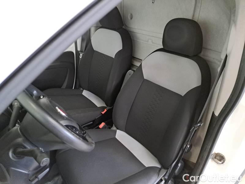 Fiat  Fiorino FIAT  / 2016 / 4P / VETT. FURGONATA 1.3 MULTIJET 95 CV E6D-TEMP SX #11