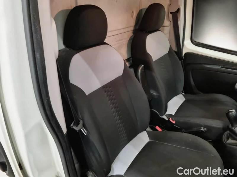 Fiat  Fiorino FIAT  / 2016 / 4P / VETT. FURGONATA 1.3 MULTIJET 95 CV E6 SX #13