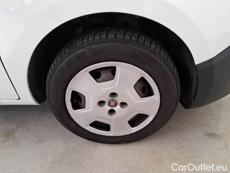 Fiat  Fiorino FIAT  / 2016 / 4P / VETT. FURGONATA 1.3 MULTIJET 95 CV E6D-TEMP SX #15