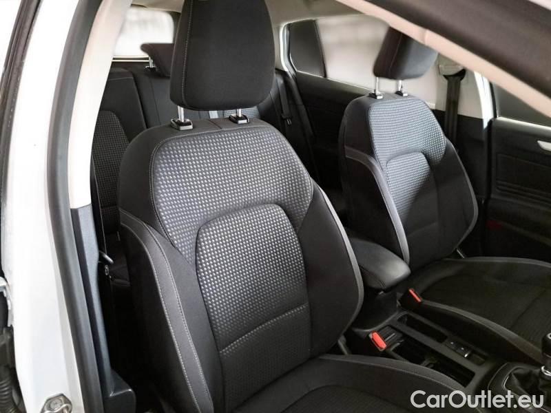 Ford  Focus FORD  / 2018 / 5P / STATION WAGON 1.5 ECOBLUE 120CV BUSINESS SW (AUTOCARRO) #13