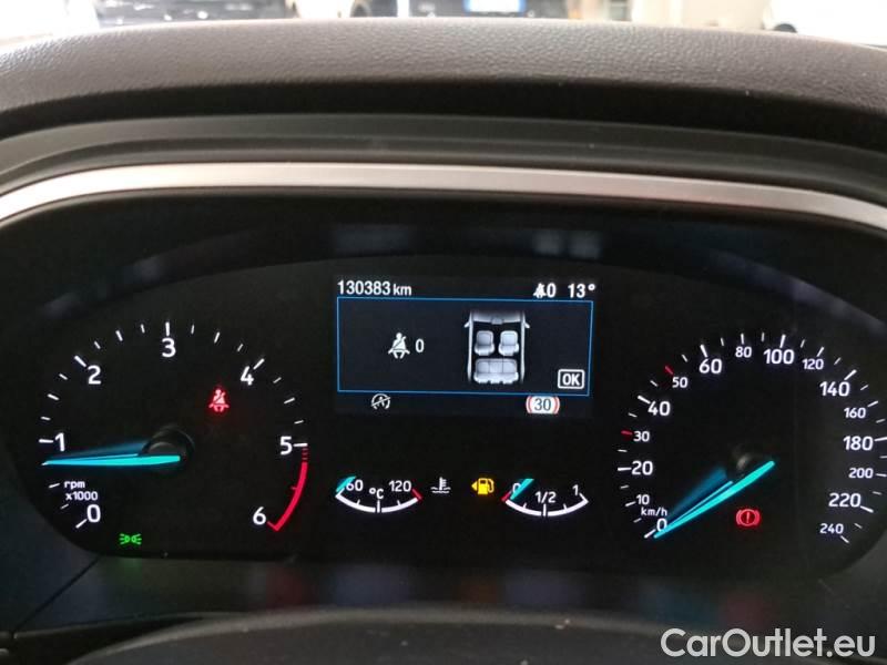 Ford  Focus FORD  / 2018 / 5P / STATION WAGON 1.5 ECOBLUE 120CV BUSINESS SW (AUTOCARRO) #4