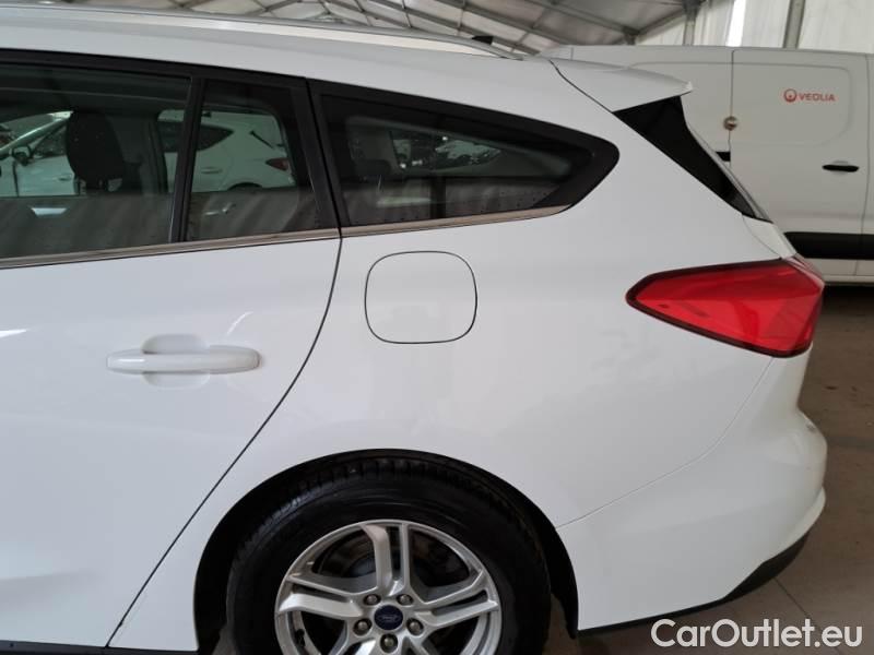 Ford  Focus FORD  / 2018 / 5P / STATION WAGON 1.5 ECOBLUE 120CV BUSINESS SW (AUTOCARRO) #52