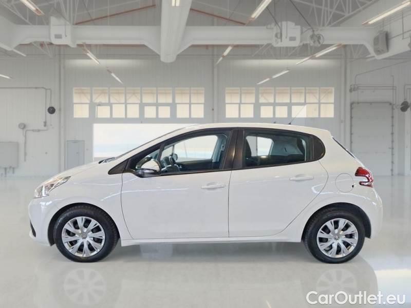 Peugeot  208 PEUGEOT  / 2015 / 5P / BERLINA VAN ACTIVE BLUEHDI 100CV #8