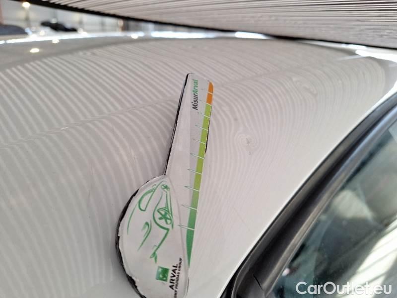 Peugeot  208 PEUGEOT  / 2015 / 5P / BERLINA VAN ACTIVE BLUEHDI 100CV #28