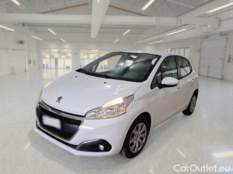 Peugeot  208 PEUGEOT  / 2015 / 5P / BERLINA VAN ACTIVE BLUEHDI 100CV #1