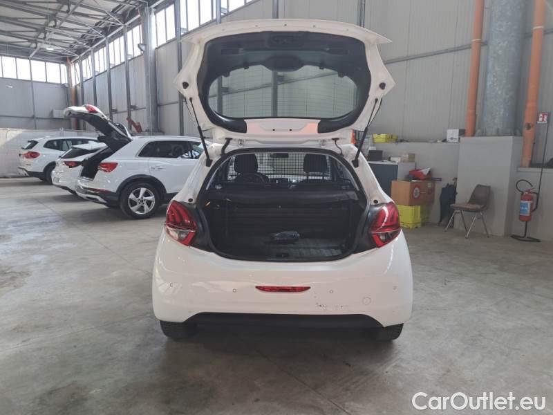 Peugeot  208 PEUGEOT  / 2015 / 5P / BERLINA VAN ACTIVE BLUEHDI 100CV #5