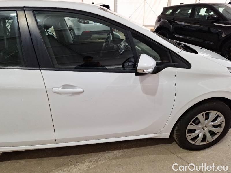 Peugeot  208 PEUGEOT  / 2015 / 5P / BERLINA VAN ACTIVE BLUEHDI 100CV #63