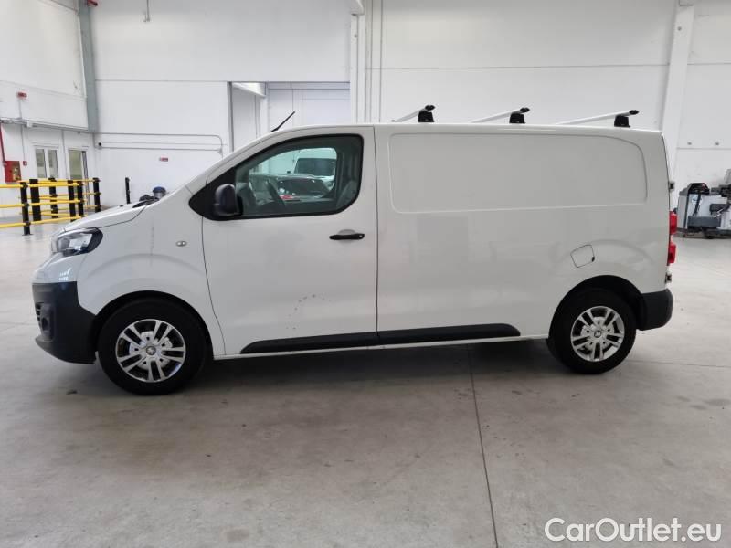 Peugeot  Expert PEUGEOT  / 2016 / 4P / FURGONE 2.0 BLUEHDI 120 PREMIUM STANDARD #9